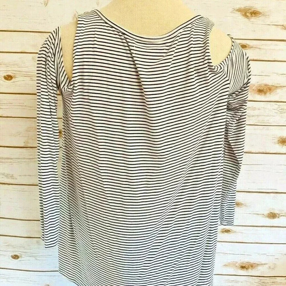 ABERCROMBIE & FITCH Women Long Sleeve Pull Over Cold Shoulder Striped Top Sz XS - Picture 8 of 12